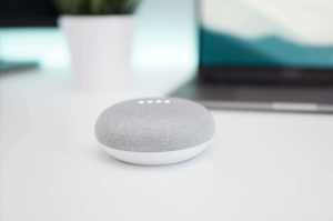 Comment synchroniser votre maison intelligente avec les assistants vocaux